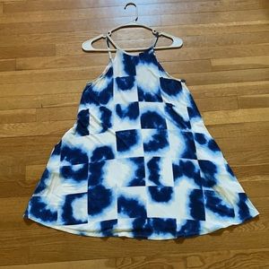 Blue and White RVCA size medium comfy dress with two pockets